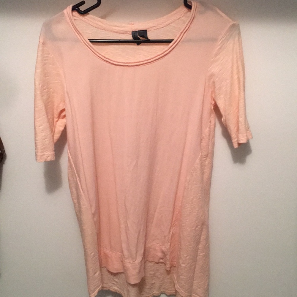Pale pink top